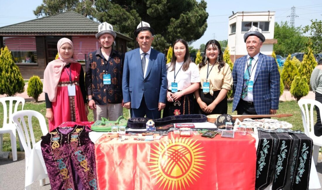 Gebze’de Türk Dünyası teknoloji ve kültür köprüsü kurdu Gebze Teknik Üniversitesi (GTÜ), Türk dünyasının gençlerini teknoloji odağında birleştiren