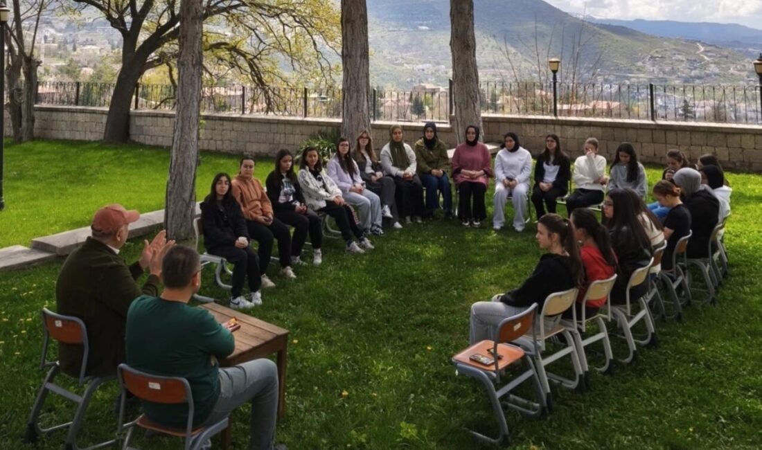 Kayseri Büyükşehir Belediyesi bünyesinde faaliyet gösteren KAYMEK tarafından düzenlenen Genç