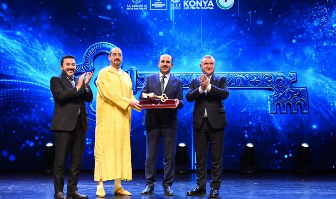 Gençlik Başkenti anahtarı Konya’ya devredildi Konya, İslam İşbirliği Teşkilatı tarafından 2026 Gençlik Başkenti ilan edildi.