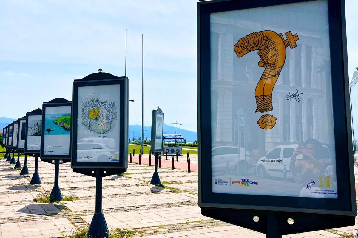 İzmir Büyükşehir Belediyesi tarafından “Gençlik Nerede?” adıyla düzenlenen ulusal karikatür