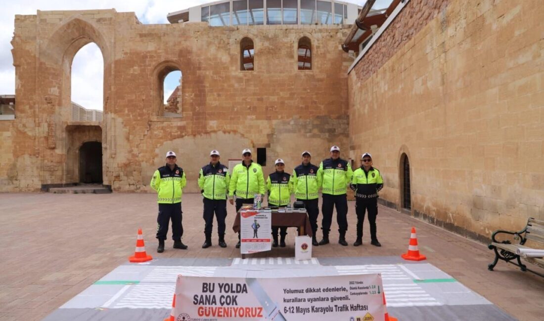 Trafik Haftası kapsamında “Bu Yolda Sana Çok Güveniyoruz” sloganıyla İshak