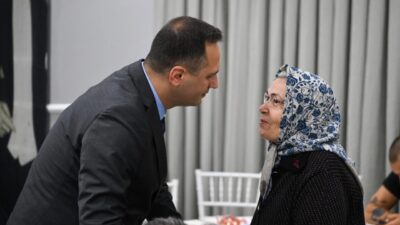 İzmir'de Bornova Belediyesi Sağlıklı Yaş Alma Merkezi’nde düzenlenen Kurban Bayramı
