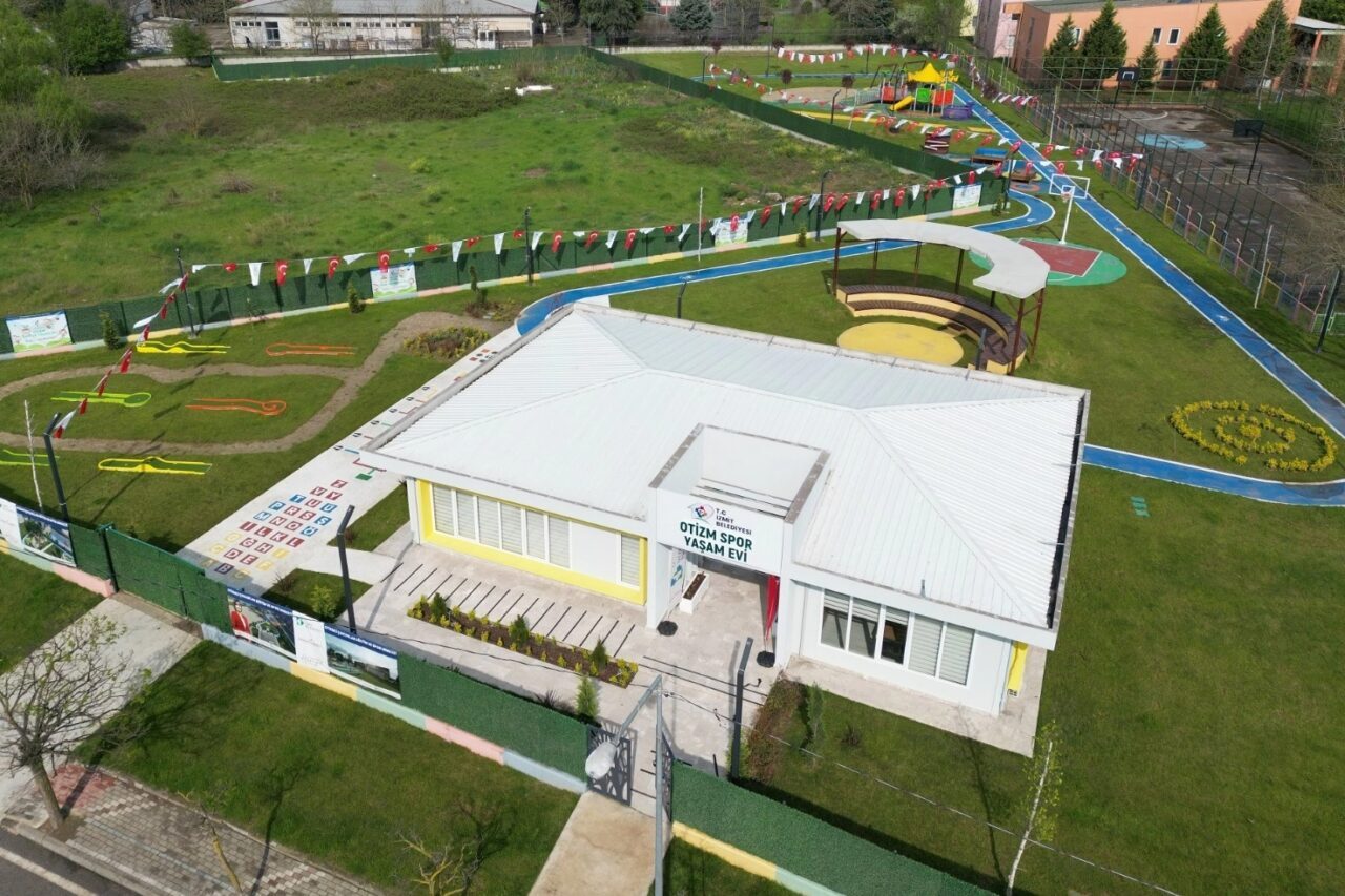 İzmit Belediyesi Otizm Spor ve Yaşam Evi, açıldığı 2023 yılından