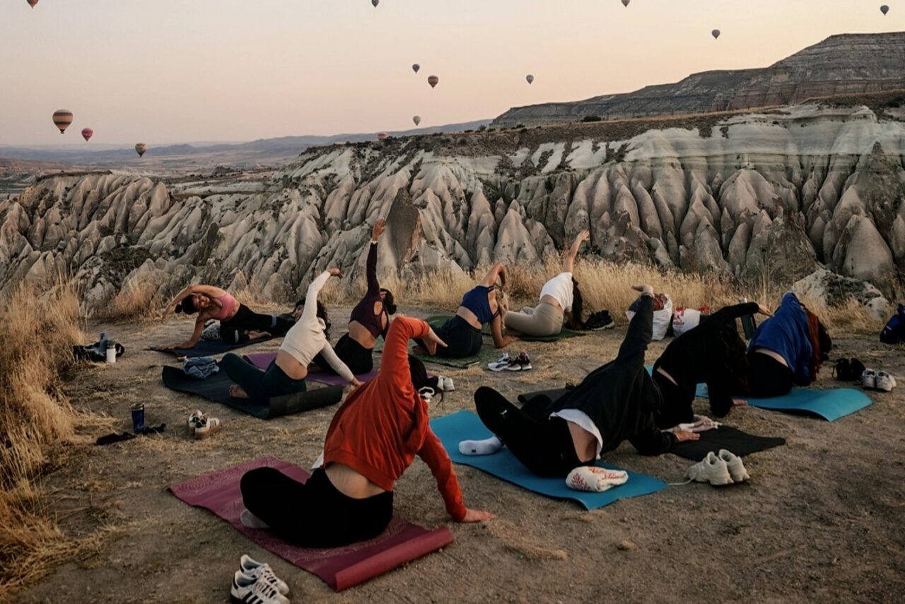 Kapadokya’nın tarihi atmosferinde düzenlenecek “Kapadokya’da Bi’Yoga Fest”, 19-21 Haziran tarihleri