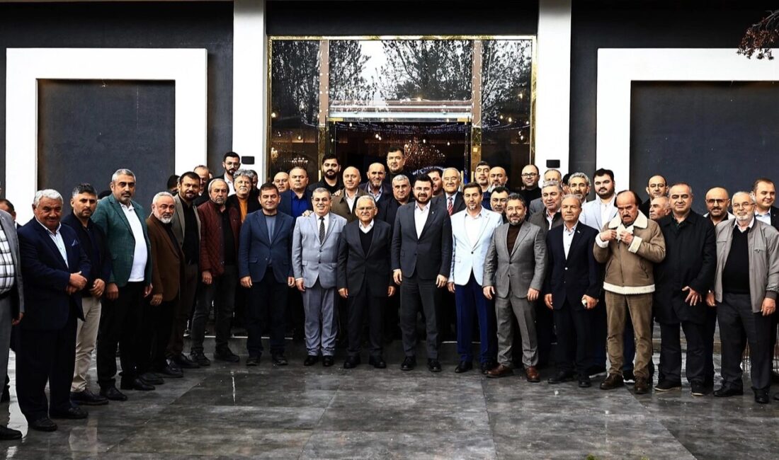 Kayseri Büyükşehir Belediye Başkanı Dr. Memduh Büyükkılıç, eşi Dr. Necmiye