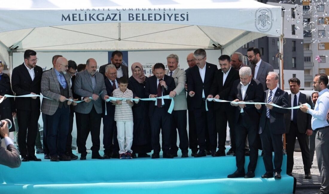 Kayseri Melikgazi Belediyesi, Yıldırım Beyazıt Mahallesi’nde hayırsever işbirliği ile yapımını