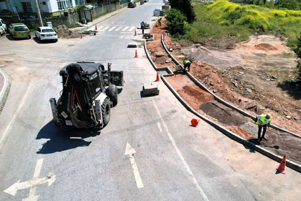 Kocaeli Büyükşehir Belediyesi, Başiskele ilçesinde trafik akışını daha düzenli ve
