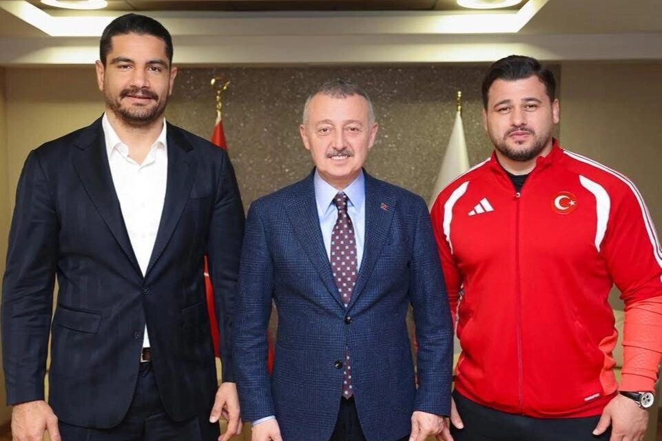 Türkiye Güreş Federasyonu Başkanı Taha Akgül ve Ata sporumuzun efsane