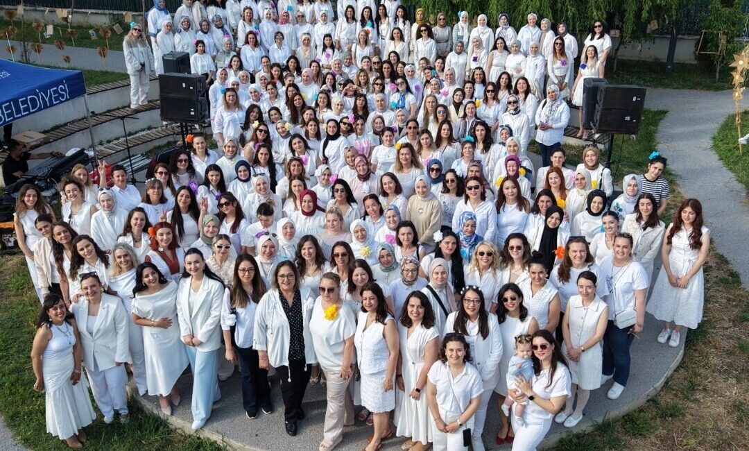 Kocaeli'ye bağlı İzmit Belediyesi Çınar Çocuk Evlerinde eğitim alan öğrencilerin