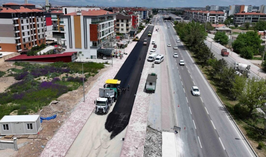 Konya Karatay’da asfalt seferberliği Karatay Belediyesi, asfalt ve altyapı sezonunun başlamasıyla birlikte ulaşım yatırımlarına