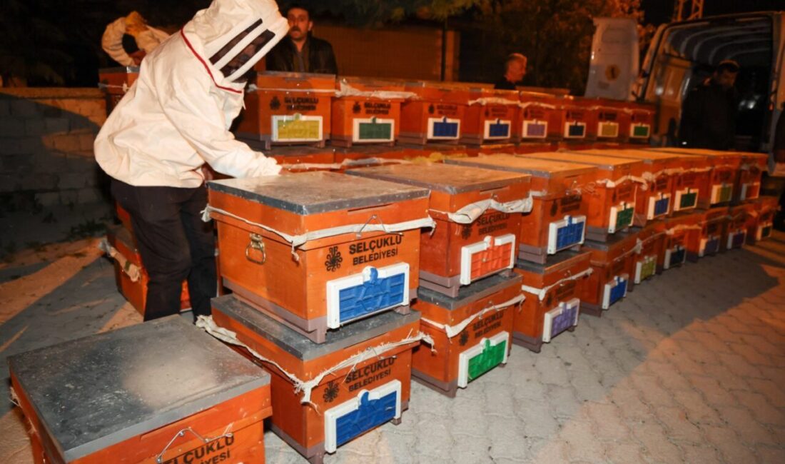 Konya Selçuklu’da arılı kovan desteği sürüyor Konya'da Selçuklu Belediyesi, Arılı Kovan Desteği Projesi kapsamında kırsal mahallelerde
