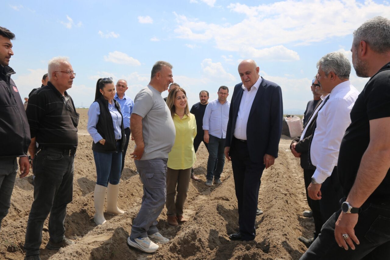 PANKOBİRLİK Genel Başkanı Ramazan Erkoyuncu, Konya’da patates ekim alanlarının genişlediğini