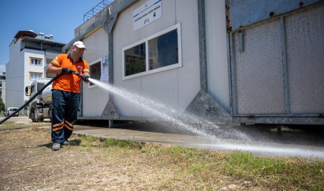 Mersin Büyükşehir Belediyesi, Kurban Bayramı boyunca kent genelinde yürüttüğü kapsamlı