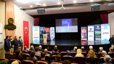 Malatya Büyükşehir Belediye Başkanı Sami Er, Büyükşehir Belediyesi olarak gençlere