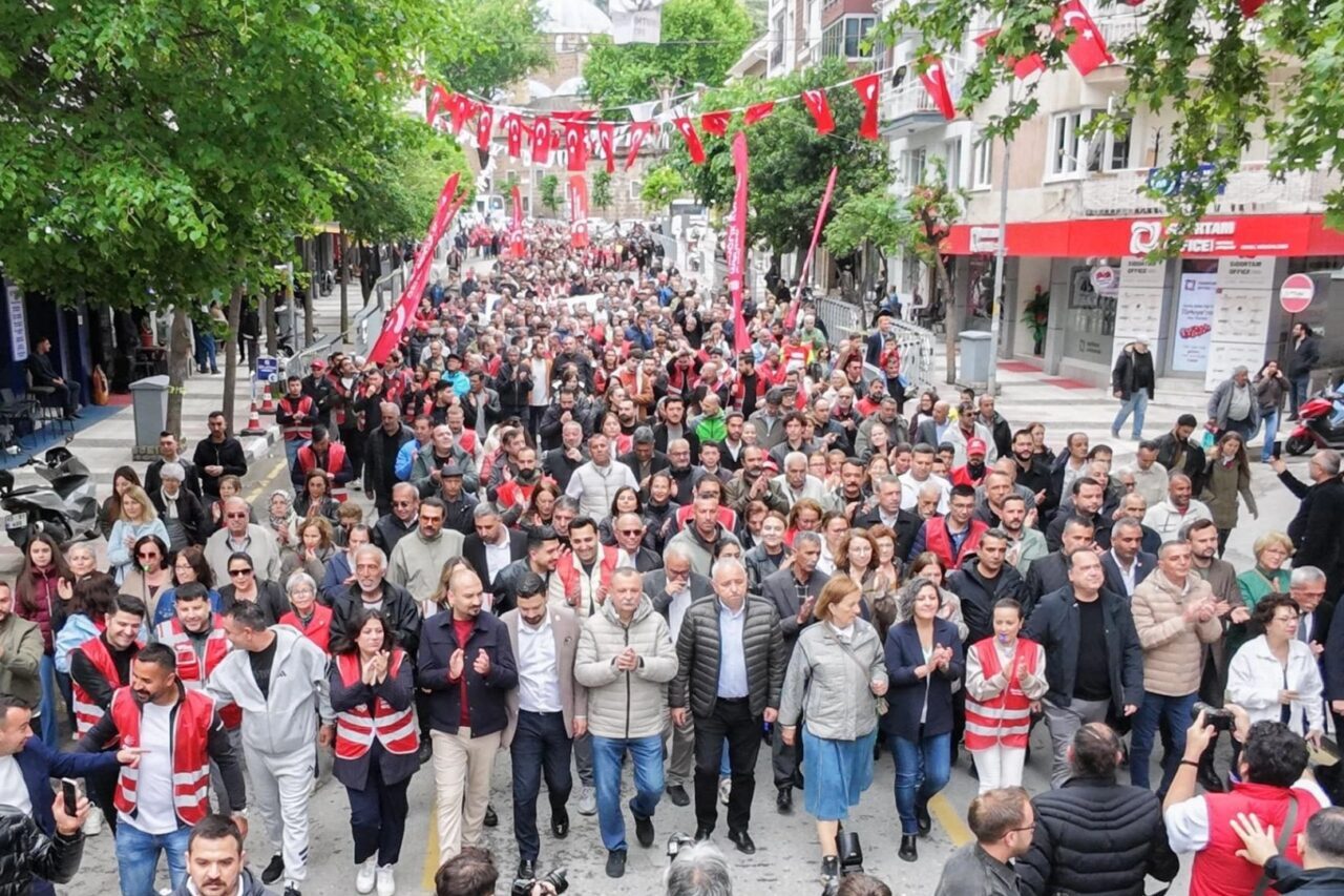Manisa Büyükşehir Belediye Başkanı Besim Dutlulu, 1 Mayıs Emek ve