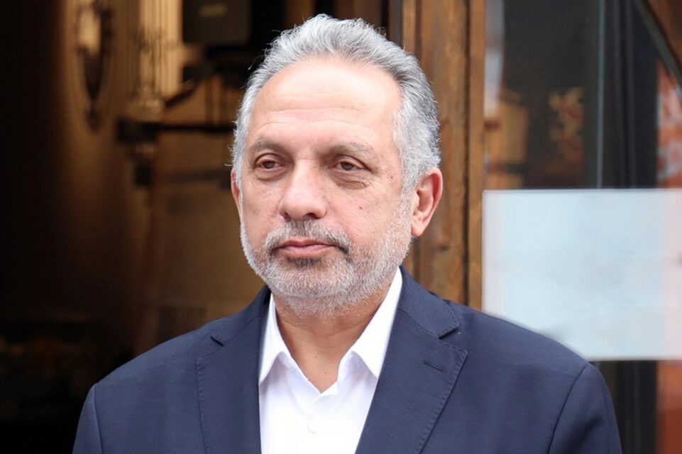 Mustafa Yalçın’dan ‘Anneler Günü’ mesajı Kayseri Talas Belediye Başkanı Mustafa Yalçın, Anneler Günü münasebetiyle yayımladığı