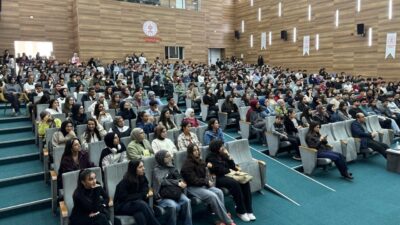 Van Büyükşehir Belediyesi, YKS’ye hazırlanan gençlere yönelik motivasyon ve rehberlik