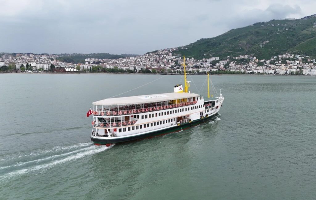 Restorasyonu tamamlanan Şehit Necati Gürkaya Gemisi, yaz sezonunda Ordu’nun deniz