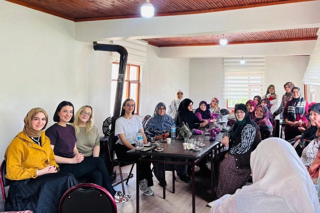 Sakarya Büyükşehir Belediyesi kırsal mahallelerde kadınlara yönelik eğitim ve destek