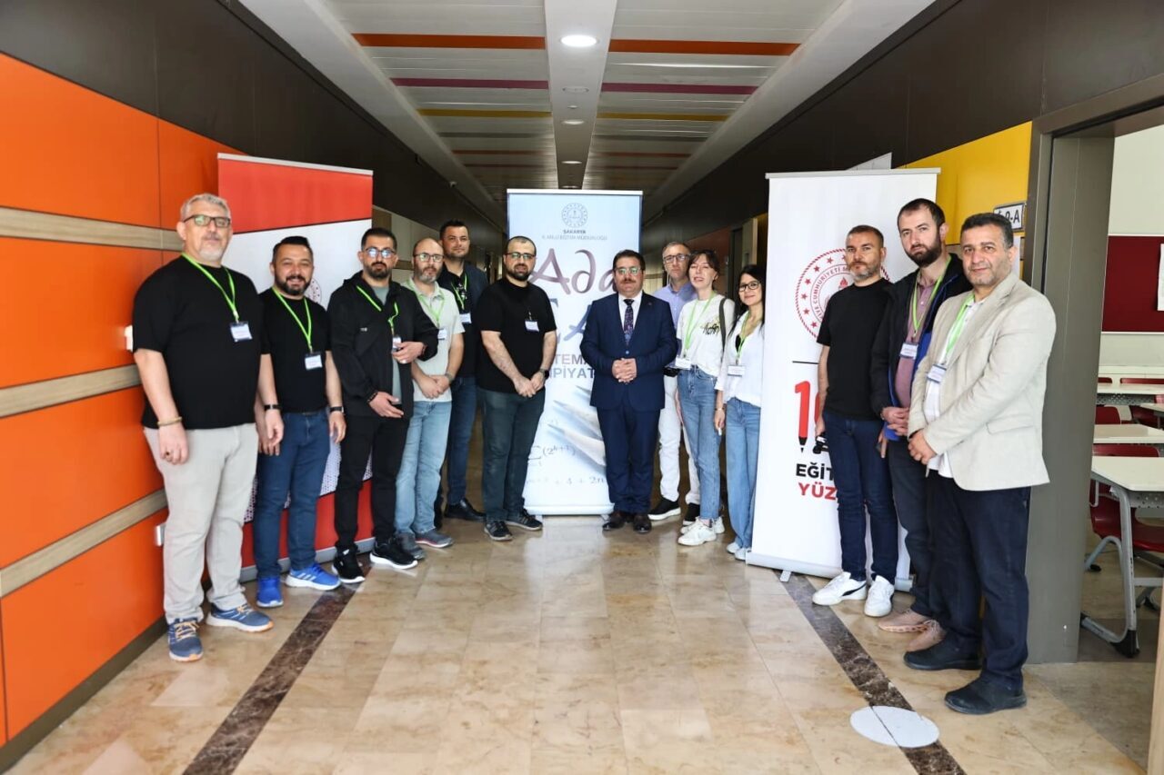Sakarya Valiliği himayesinde, Sakarya İl Millî Eğitim Müdürlüğü bünyesinde düzenlenen