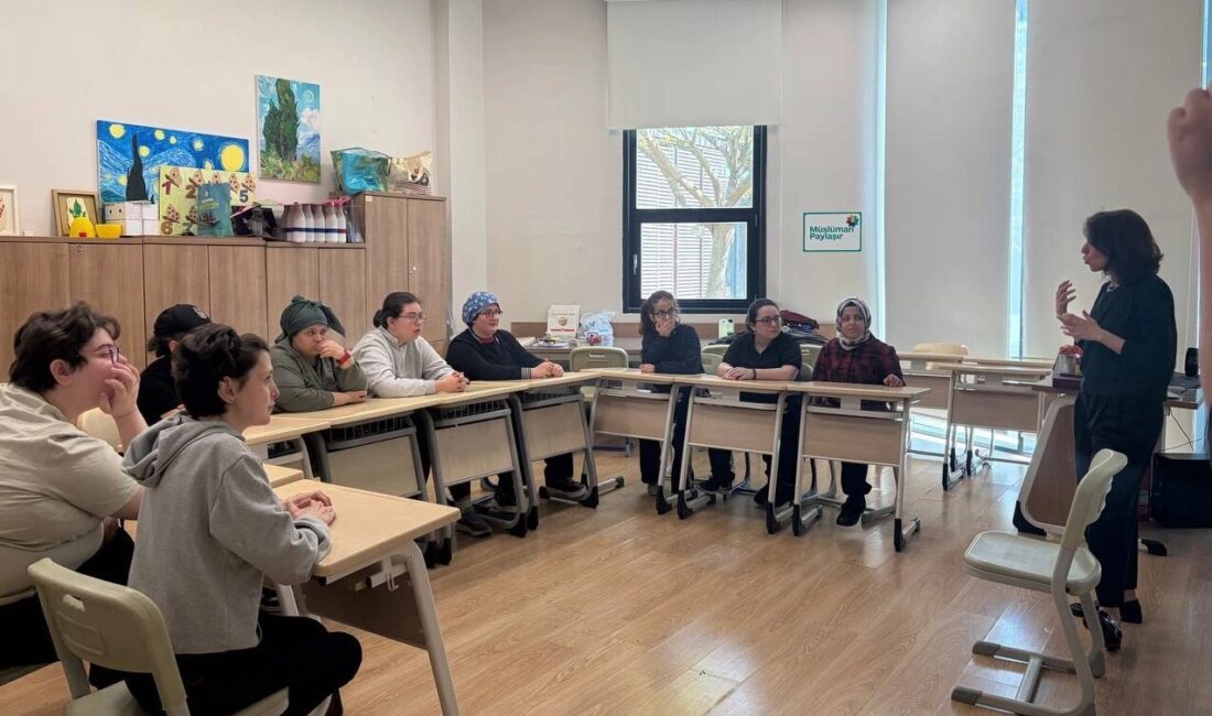 Sakarya’da özel gereksinimli gençlere güvenli yaşam eğitimi Sakarya Büyükşehir Belediyesi, sosyal belediyecilik anlayışıyla özel gereksinimli bireylerin günlük