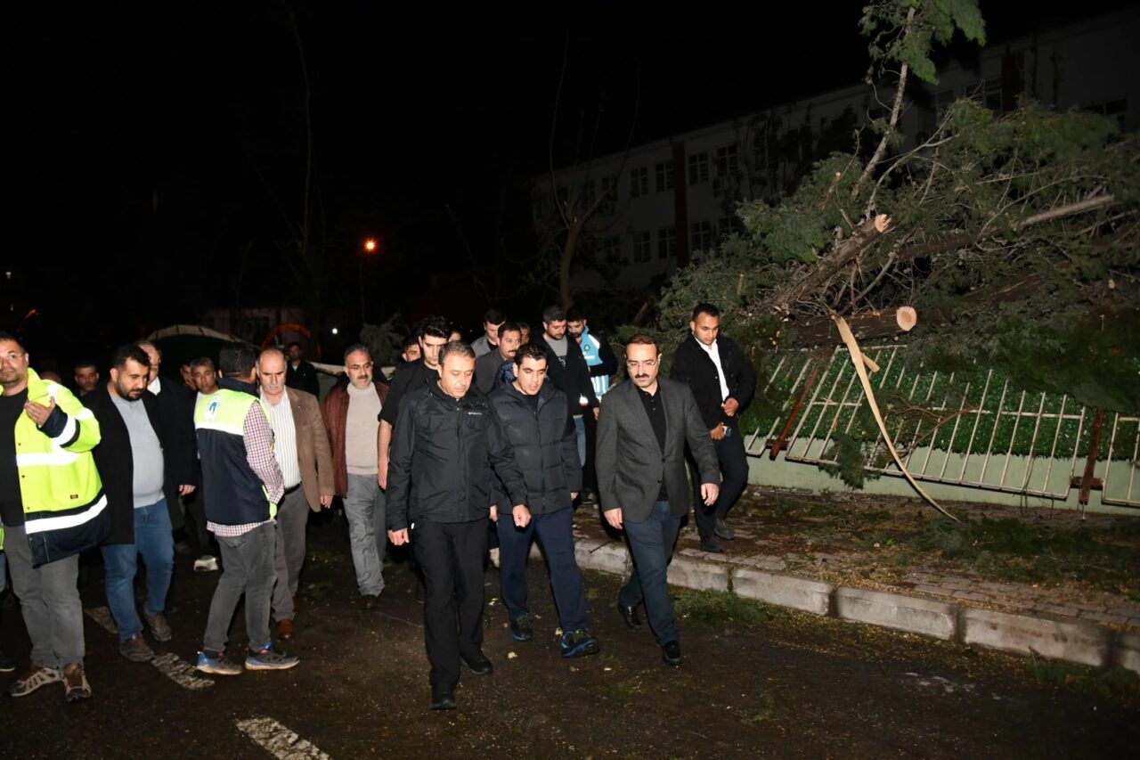 Şanlıurfa Valiliği, olumsuz hava koşullarının yol açtığı hasarların giderilmesi amacıyla
