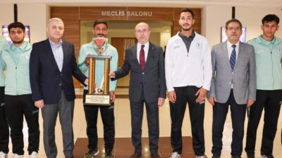 Açık Alan Hokey Süper Lig’ini ikinci sırada tamamlayarak Avrupa Şampiyonası