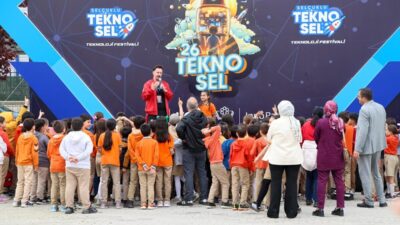 Konya Selçuklu Belediyesi’nin ev sahipliğinde düzenlenen TEKNOSEL 2026 Teknoloji Festivali’nin