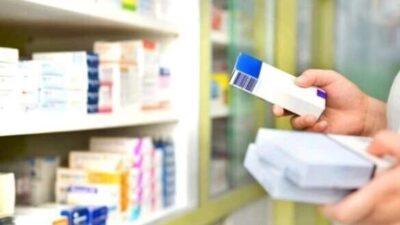 32 yeni ilaç SGK geri ödeme listesinde Çalışma ve Sosyal Güvenlik Bakanı Prof. Dr. Vedat Işıkhan, 32