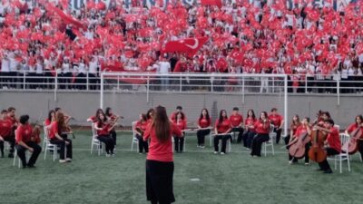 Güzel sanatlar liseleri arasında düzenlenen "A Millî Futbol Takımı Dünya