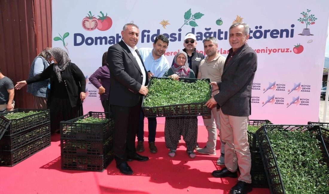 Adana Büyükşehir üreticiyi destekliyor Adana Büyükşehir Belediyesi, rutin belediyecilik hizmetlerinin yanı sıra, sosyal belediyecilik