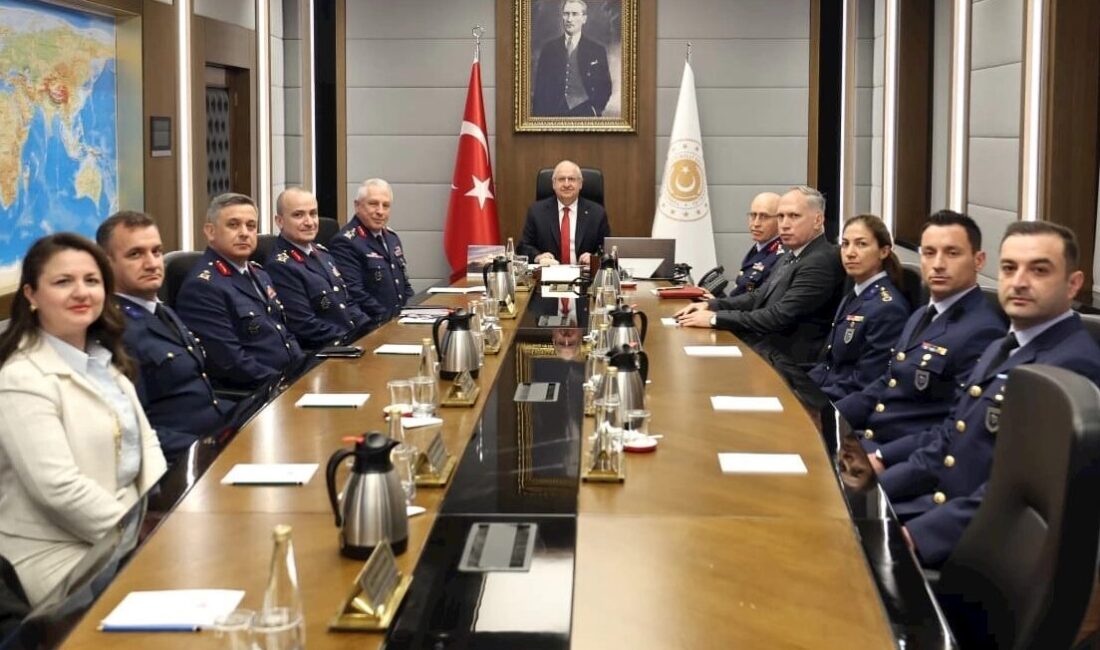 Milli Savunma Bakanı Yaşar Güler, Hava Kuvvetleri Komutanlığı’nın 115’inci kuruluş