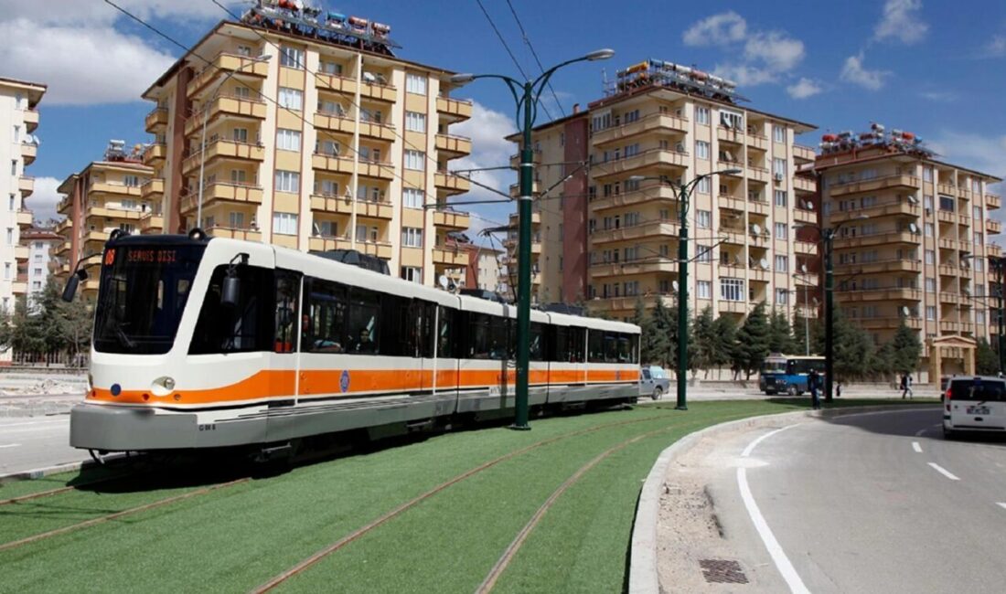 Gaziantep’te LGS’ye gireceklere ulaşım desteği Gaziantep Büyükşehir Belediyesi, 13 Haziran’da gerçekleştirilecek Liselere Geçiş Sınavı (LGS)