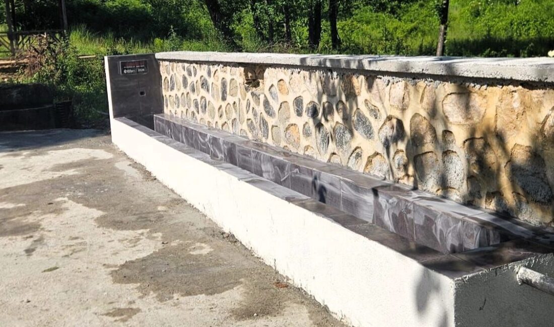 Gölcük Şevketiye çeşmesi yeniden hayat buldu Kocaeli Büyükşehir Belediyesi, Gölcük Şevketiye Mahallesi’nde bulunan çeşmede gerçekleştirdiği yenileme