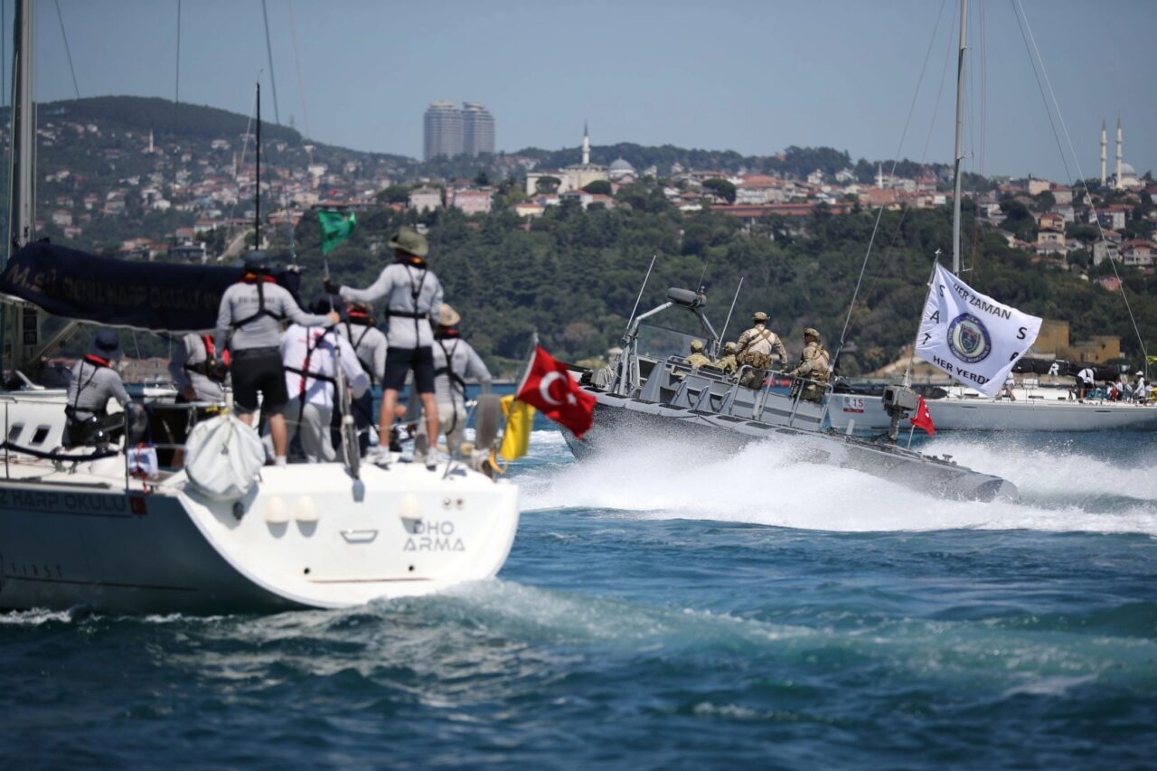 İstanbul’dan Ege’ye uzanan prestij rotasında 55. yıl heyecanı Türk yelken sporunun köklü organizasyonlarından TAYK-AKPA Deniz Kuvvetleri Kupası, 55.