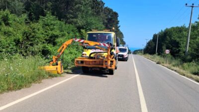 Kocaeli Büyükşehir Belediyesi, yaz aylarında yoğunluğun yaşandığı Kandıra’da yol bakım