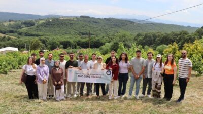 Kocaeli Üniversitesi Arslanbey MYO öğrencileri, İzmit Belediyesi İpekböceği Kozaevi’ni ziyaret