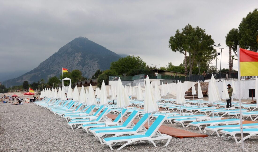 Liman Beach bu yaz Antalyalılara hizmet verecek Antalya Büyükşehir Belediyesi, halkın kullanabileceği yeni bir plajı daha hizmete