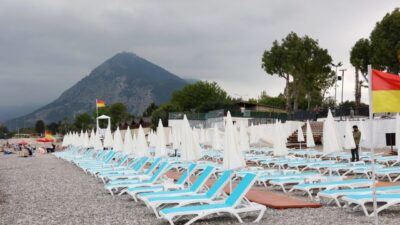 Antalya Büyükşehir Belediyesi, halkın kullanabileceği yeni bir plajı daha hizmete