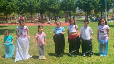 Maltepe’de öğrenciler eğitim yılını piknikle kutladılar İstanbul'da Maltepe Belediyesi’ne bağlı Fındıklı Mahallesi Eğitim Evi’nde eğitim gören