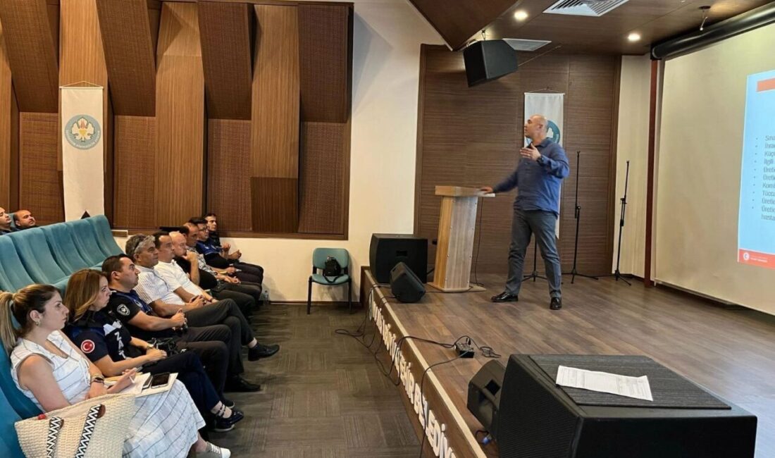 Manisa’da hal personeline mevzuat ve denetim eğitimi Manisa Büyükşehir Belediyesi İşletme ve İştirakler Dairesi Başkanlığı’na bağlı Haller
