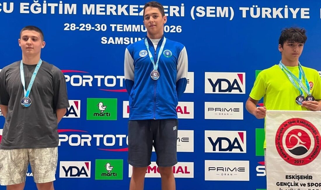 Bursa Büyükşehir Belediyespor Kulübü sporcuları, Samsun’da düzenlenen Sporcu Eğitim Merkezleri