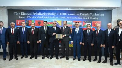 Türk Dünyası Belediyeler Birliği ve Konya Büyükşehir Belediye Başkanı Uğur