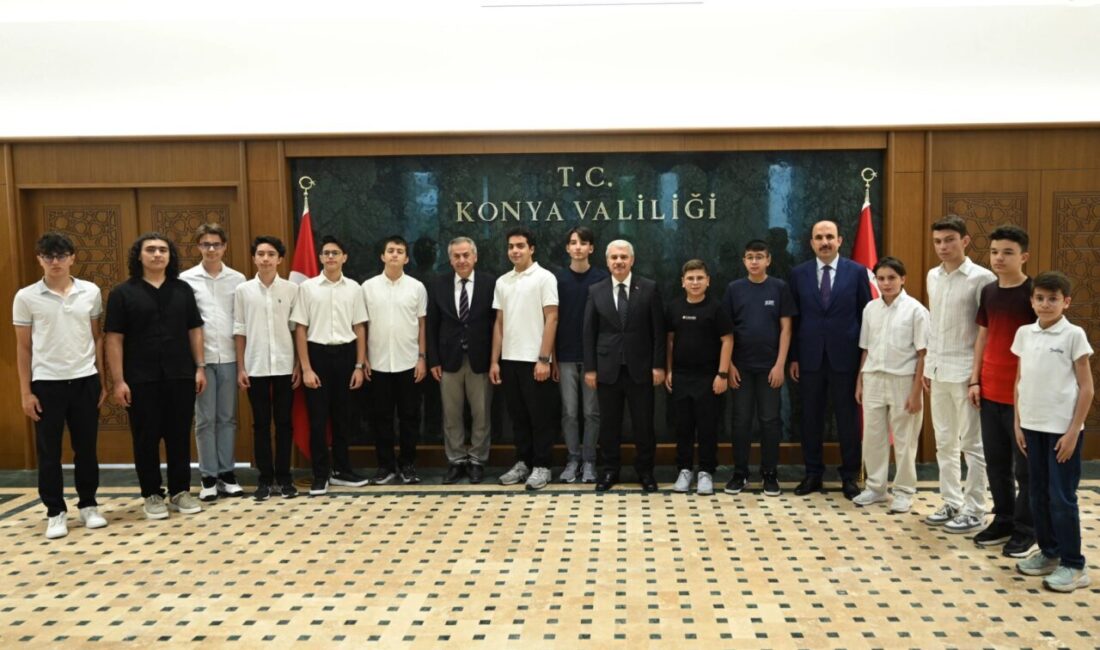 Konya Valisi İbrahim Akın, Konya Büyükşehir Belediye Başkanı Uğur İbrahim