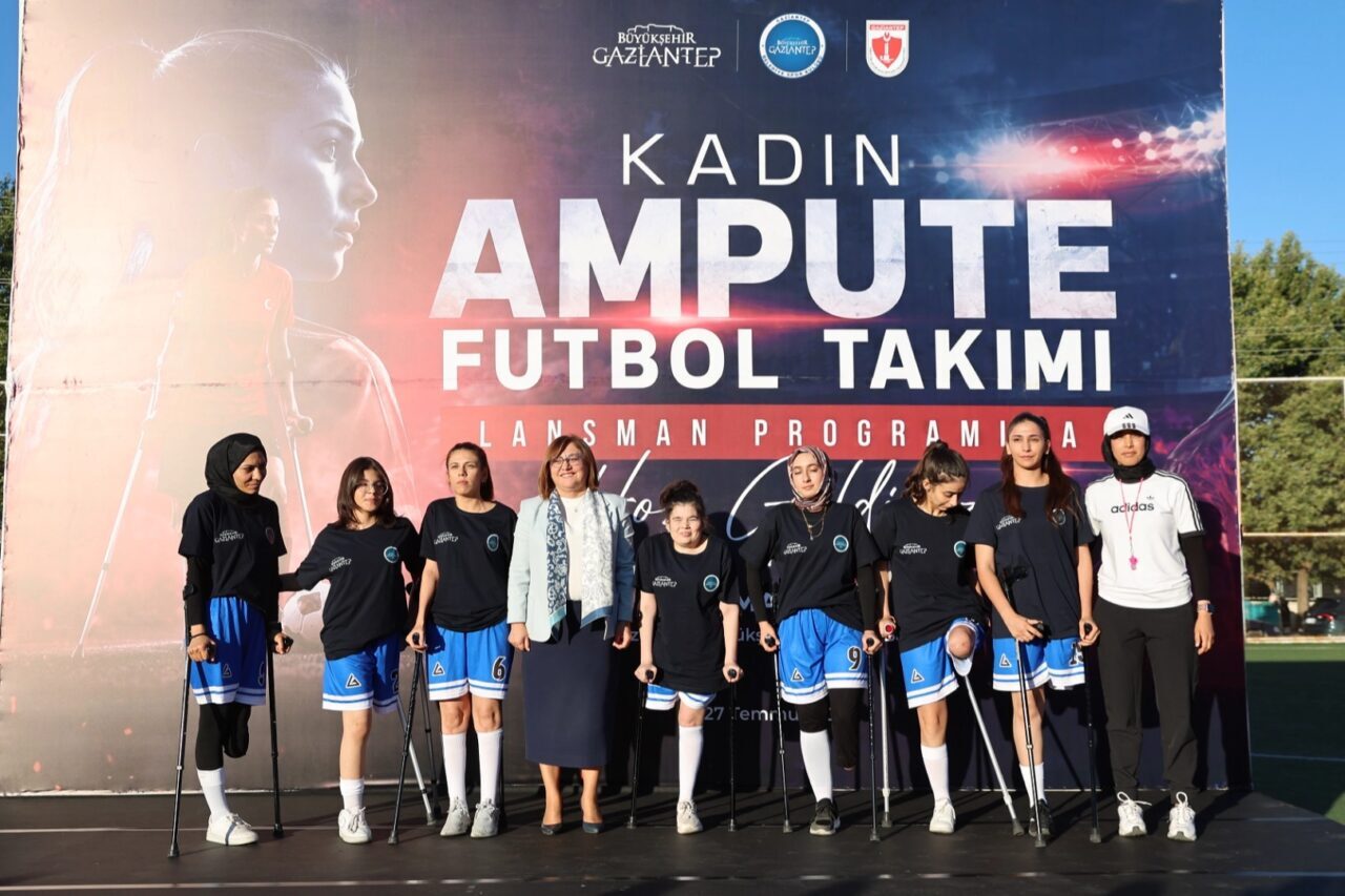 Gaziantep Büyükşehir Belediyesi, Türkiye'nin ilk Kadın Ampute Futbol Takımı'nı hayata