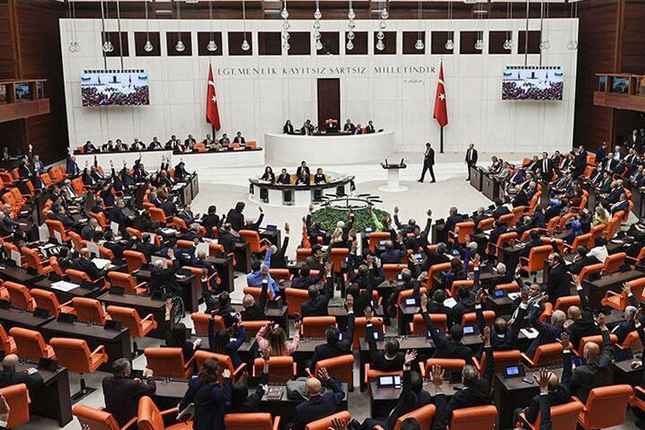 İyi Parti’den istifa eden Sakarya Milletvekili Ümit Dikbayır ile Gaziantep
