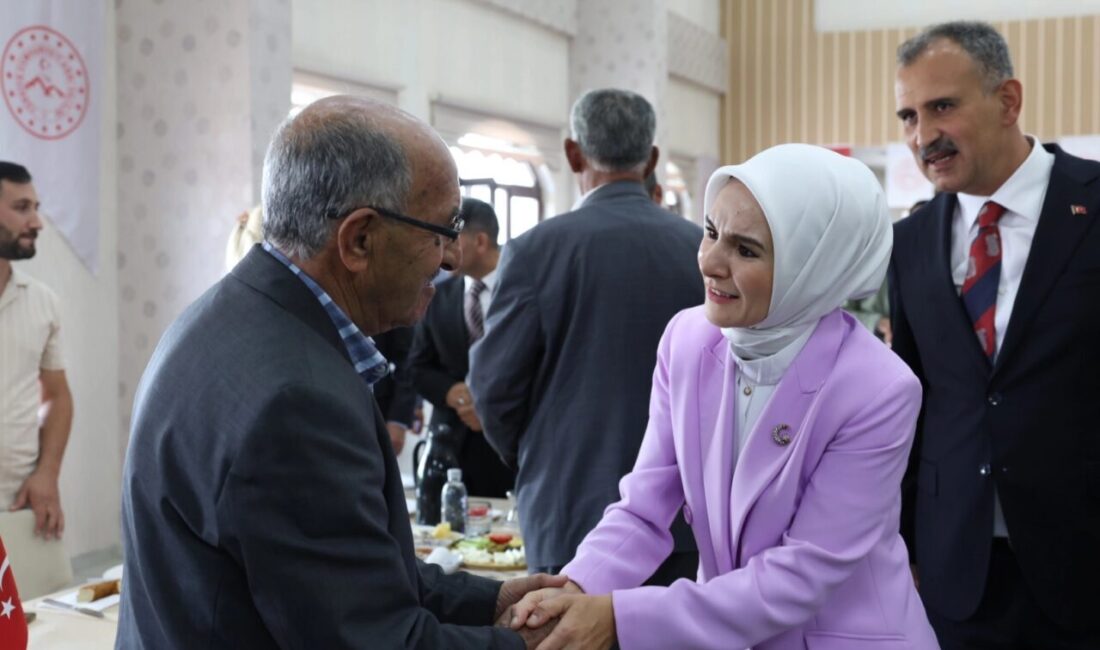 Aile ve Sosyal Hizmetler Bakanı Mahinur Özdemir Göktaş, Ağrı’da şehit