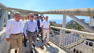 Kocaeli Büyükşehir Belediye Başkanı Tahir Büyükakın, “Sadece Hizmet Ettik” sloganıyla