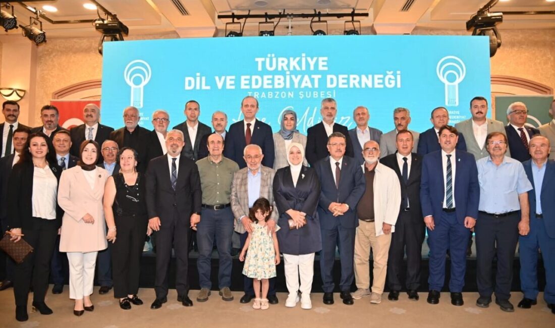 Trabzon Büyükşehir Belediye Başkanı Ahmet Metin Genç, Türkiye Dil ve