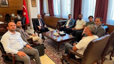 Bursa Yıldırım Belediye Başkanı Oktay Yılmaz, Nahçıvan Başkonsolosu Asip Kaya’yı